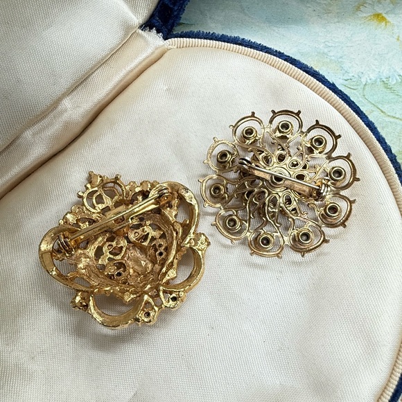 Vintage Rhinestone Brooch Lot - Picture 6 of 9